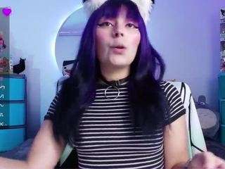 marceliinee camsoda stream image