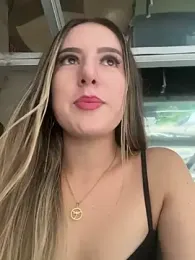 JackieDumont1 stripchat stream image