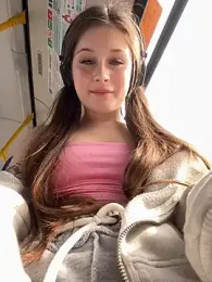 mmelicious stripchat stream image