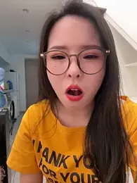 xixiya888 stripchat stream image