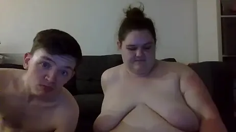 curvy_crystal stripchat stream image