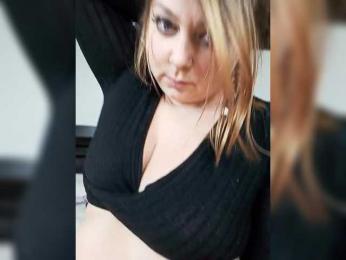 FLUFFY_BEAUTY bongacams stream image