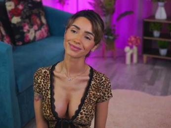 TheAyana bongacams stream image