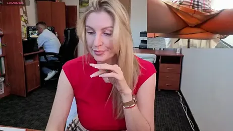 legsLONG stripchat stream image