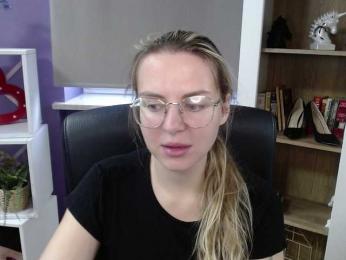 Soft-Zoey bongacams stream image