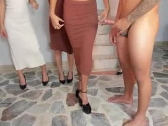 loving_ladies chaturbate stream image