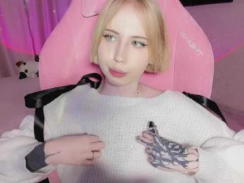 luvsoak bongacams stream image