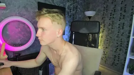 AlexxSweet stripchat stream image