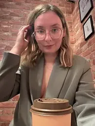 The_Snowwhitee stripchat stream image