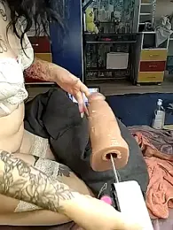 Lola_Hale stripchat stream image