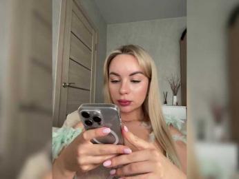 Mila-m bongacams stream image