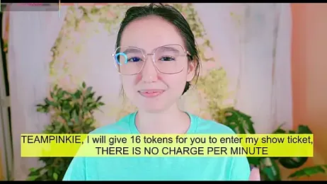 Pinkie_Princes stripchat stream image