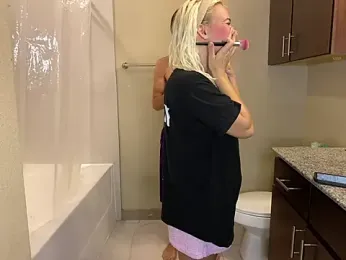 girlfriendmissy stripchat stream image