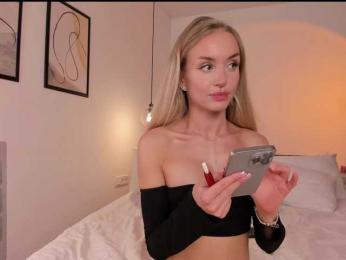 Nadin_star bongacams stream image