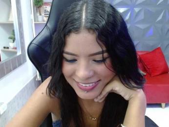 Miaynocolucci bongacams stream image