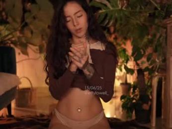 effylowell_ chaturbate stream image