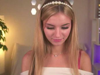 ilittleheart bongacams stream image