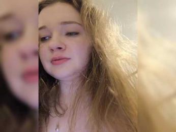 _Lisichka bongacams stream image