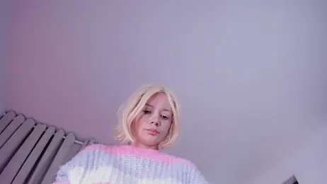 bella_adams_ stripchat stream image