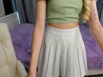 vialeta-baby bongacams stream image