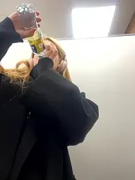 Honey___Hot stripchat stream image