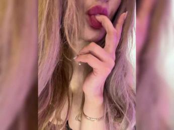 Ellidi bongacams stream image