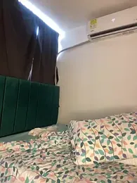 riri_brunnete stripchat stream image