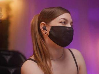 arimass bongacams stream image