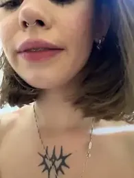 Street_young stripchat stream image, 18.06.2025 12:40