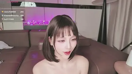 Kiki--2025 stripchat stream image