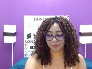 rebeccamils camsoda stream image