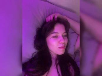 Businka13 bongacams stream image