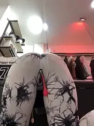 kim_monti stripchat stream image