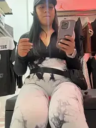 kim_monti stripchat stream image