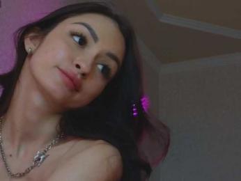 LALI_XS bongacams stream image