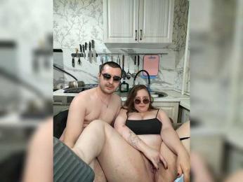 Red-rooms bongacams stream image