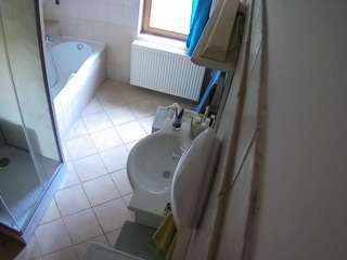 voyeurcam-julmodels-bath-2nd-2 camsoda stream image