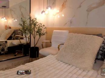 leathompson1 bongacams stream image