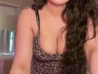 cuddlymoana chaturbate stream image