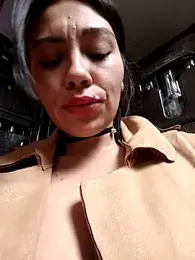 LIZ-06_ stripchat stream image