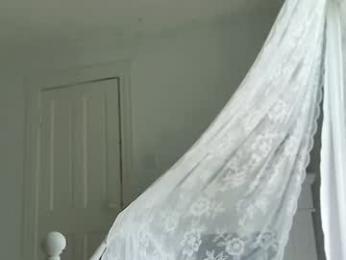 littlegreekflower chaturbate stream image