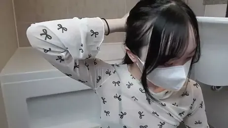 momo_room stripchat stream image