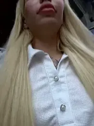 babydolll stripchat stream image