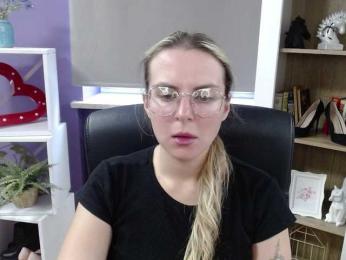 Soft-Zoey bongacams stream image