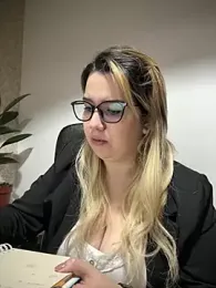 amooraaamoon stripchat stream image