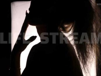 ALVUWKA bongacams stream image