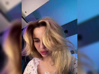 Nataliecroys bongacams stream image