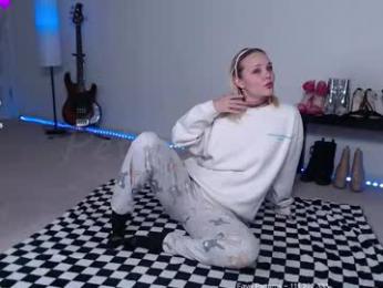 petitebrat chaturbate stream image