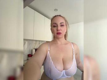 cherryygirl bongacams stream image