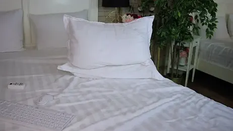 EmillyBronte stripchat stream image